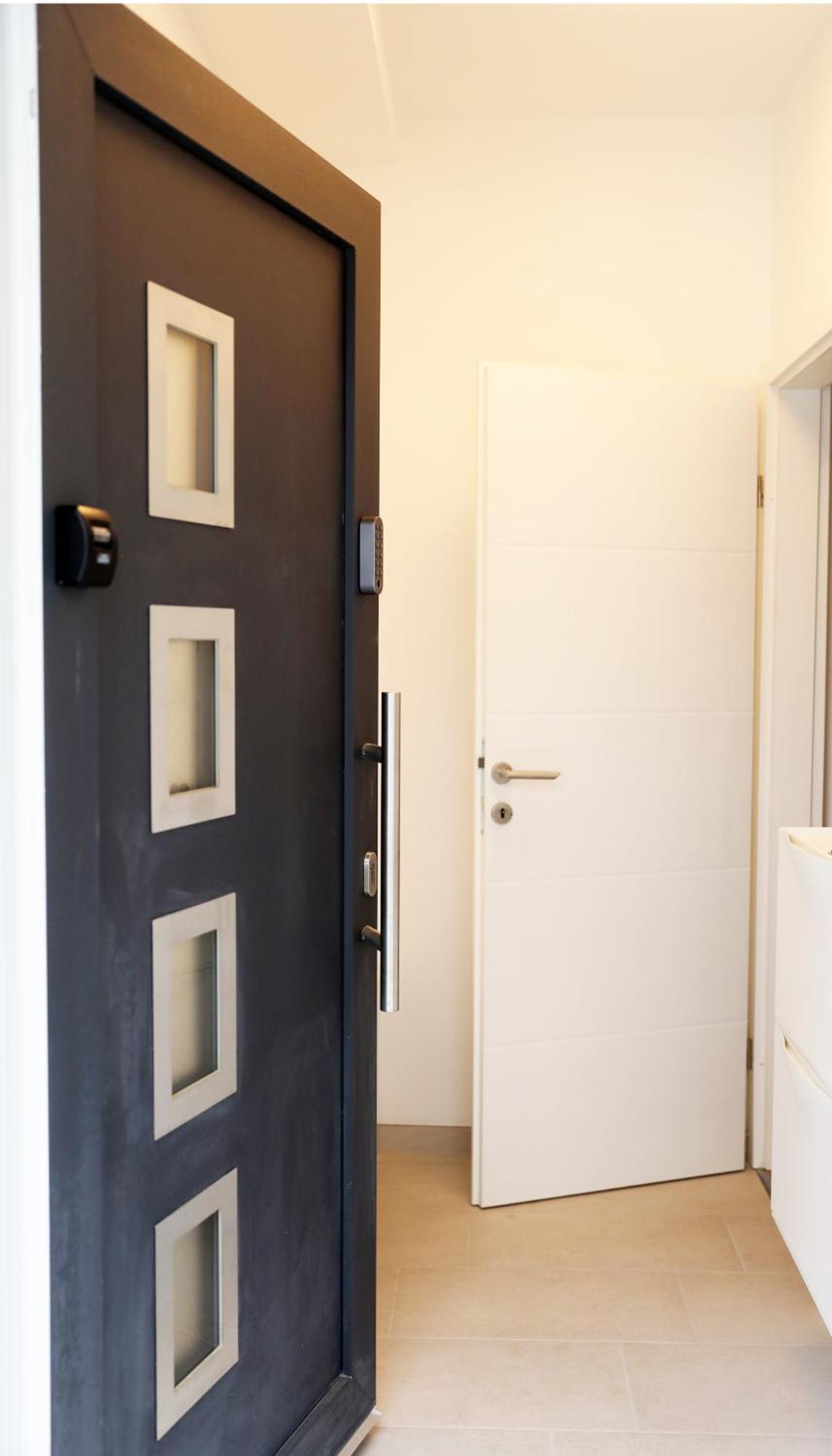 Apartment Fala - Self Check-In 0-24, Fast Wi Fi, City Center 萨格勒布 外观 照片