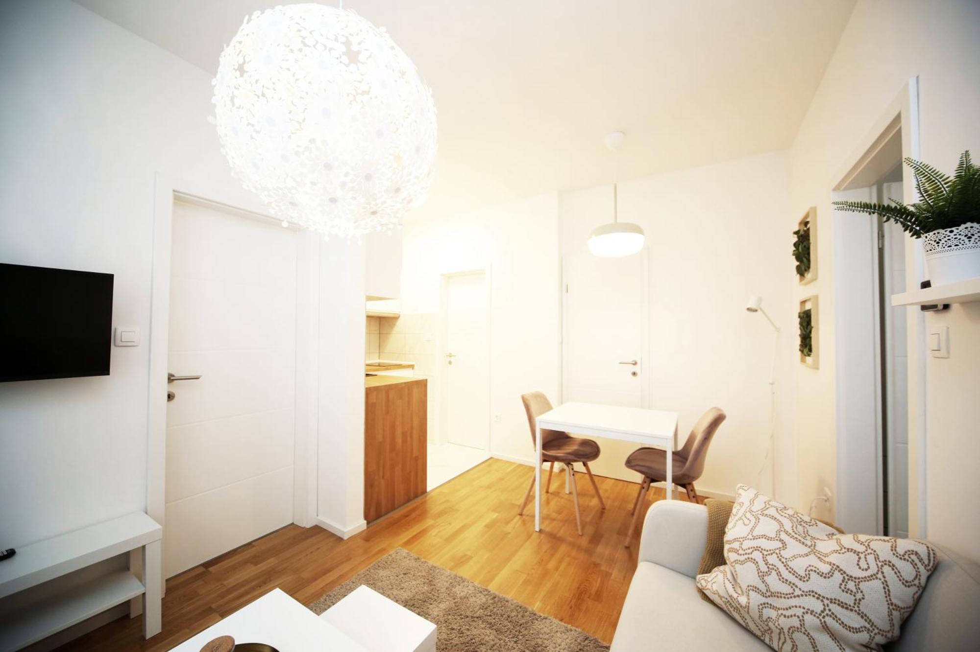 Apartment Fala - Self Check-In 0-24, Fast Wi Fi, City Center 萨格勒布 外观 照片